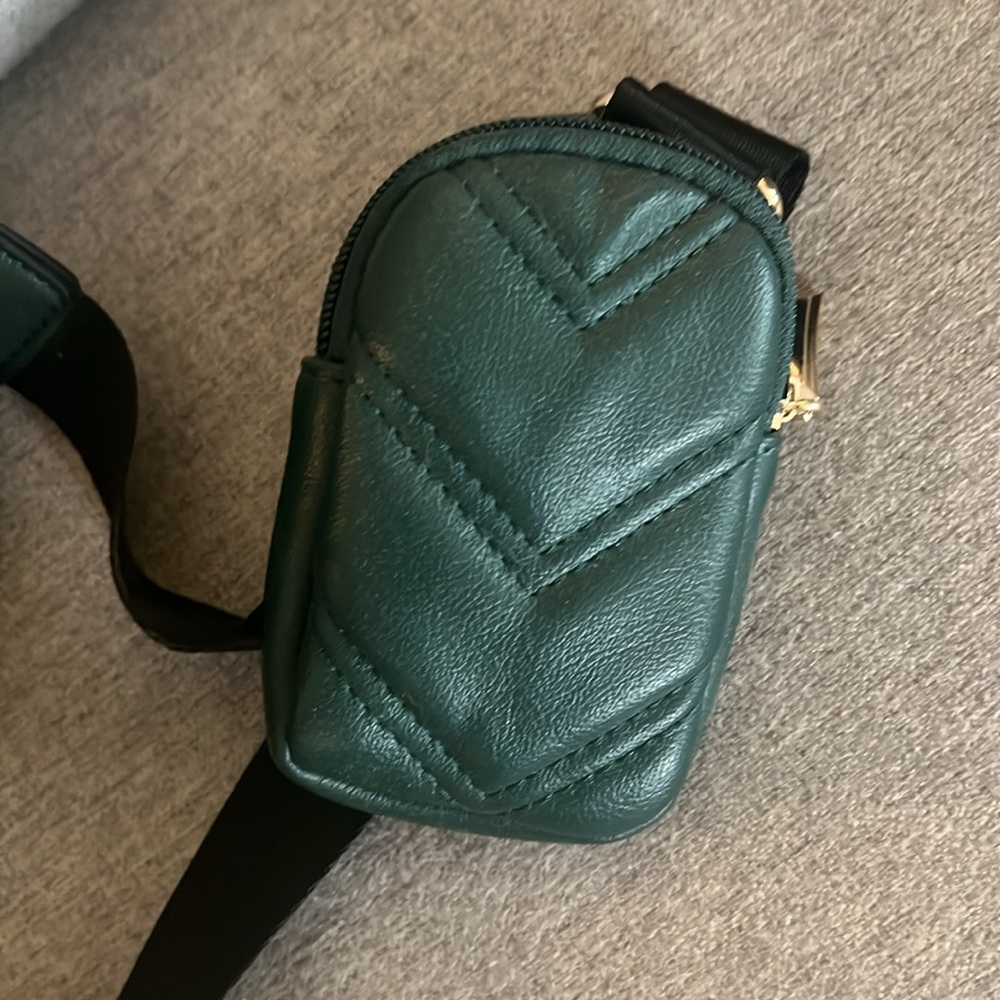 Purse - Picture 2 of 4